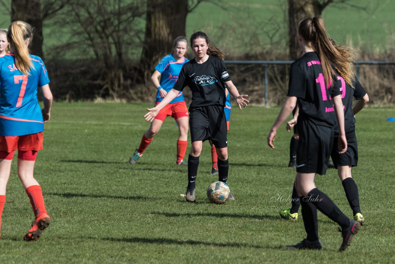 Bild 80 - C-Juniorinnen SV Steinhorst/Labenz - TSV Friedrichsberg-Busdorf : Ergebnis: 5:0